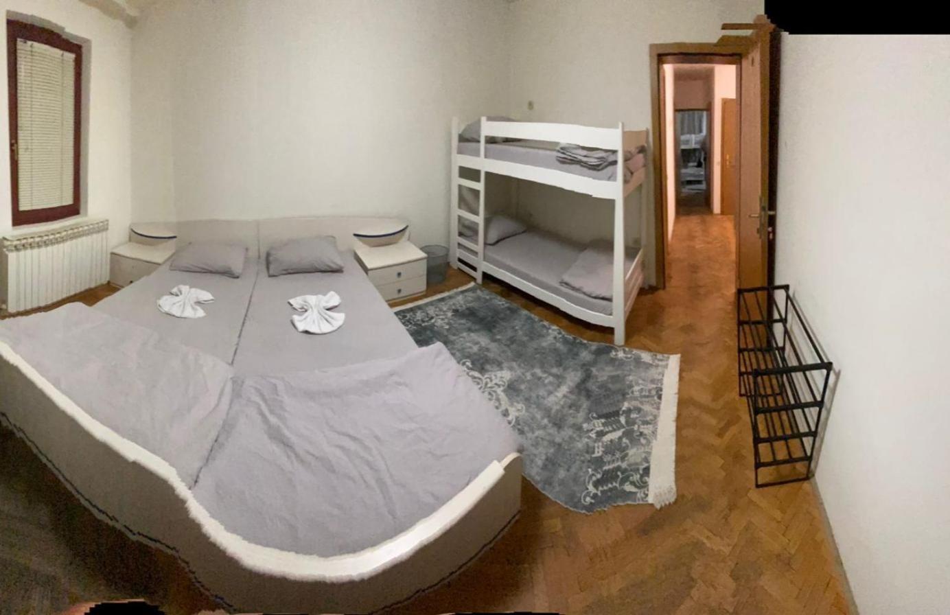 Hostel Center Luxury Sarajevo Chambre photo